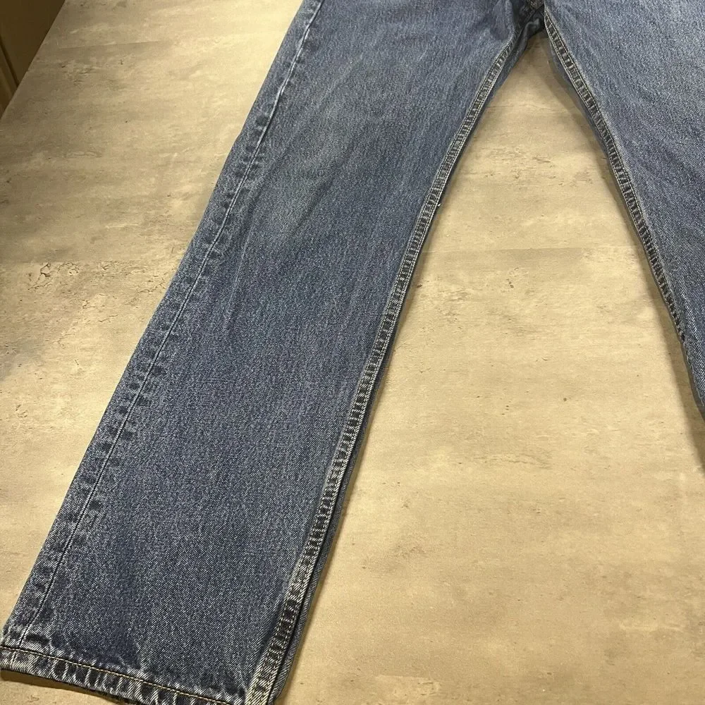 Levi's 505 Blue Jeans 38x34 Fit 38x33 Faded Denim Regular‎ Straight Fit Medium